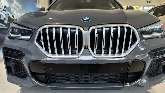 BMW X6 xDrive40i 2022