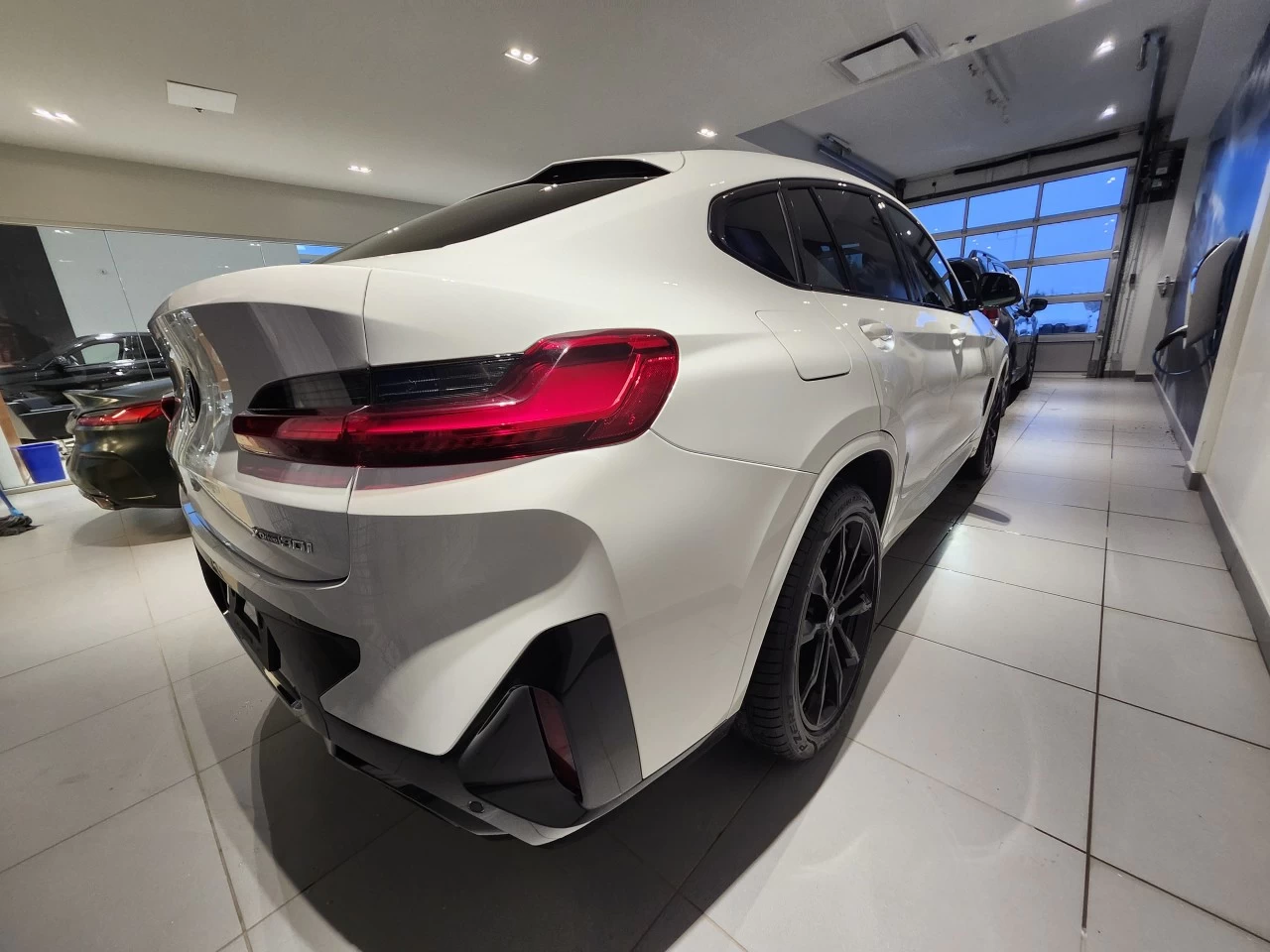 2023 BMW X4 xDrive30i Image principale
