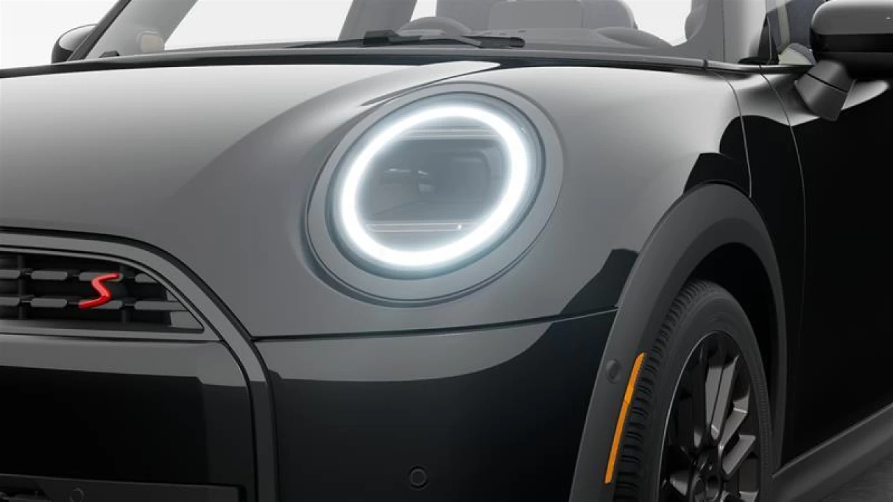 2025 MINI 3 Door Cooper S Image principale