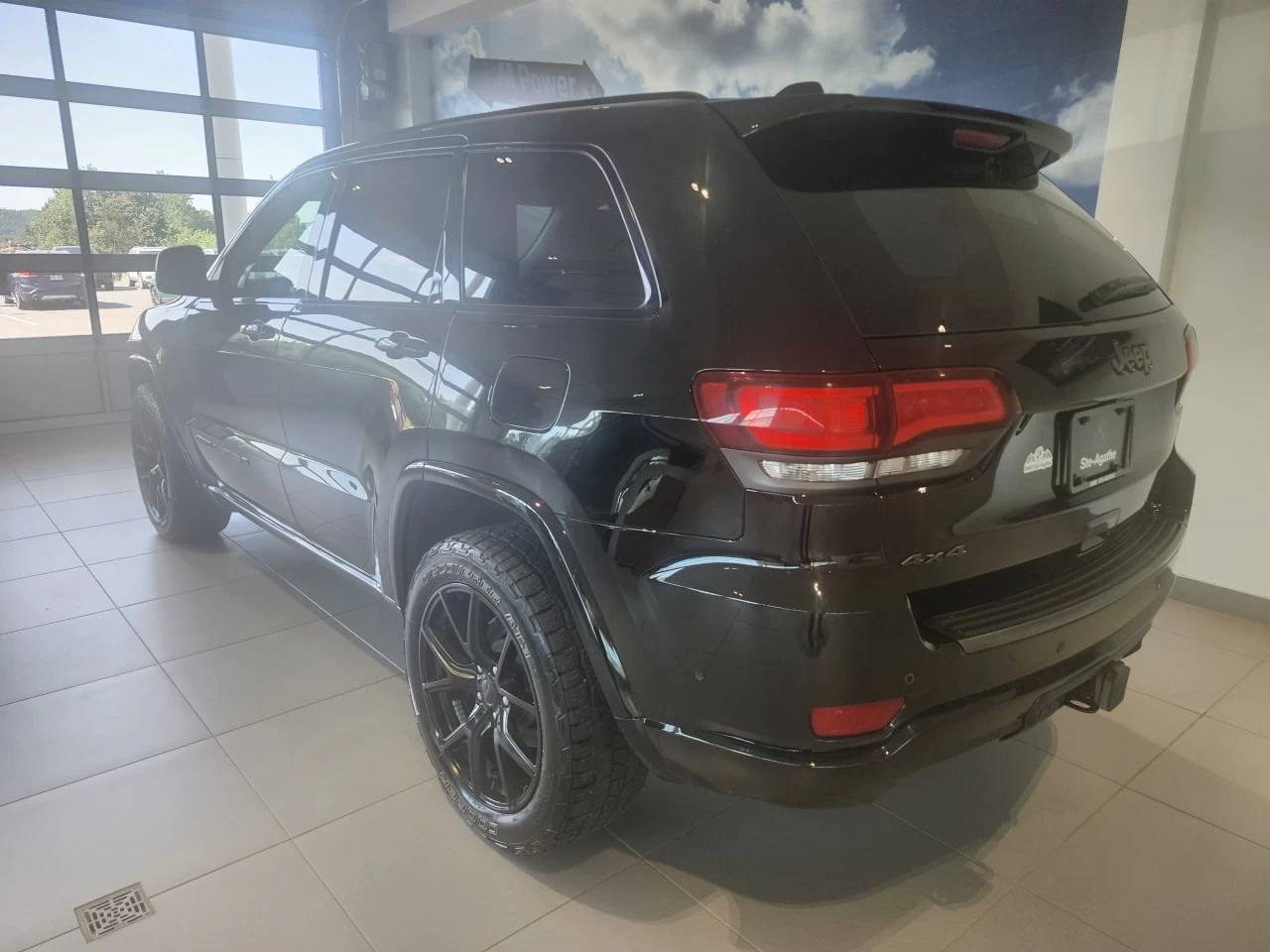 2021 Jeep Grand Cherokee 80th Anniversary Edition Image principale