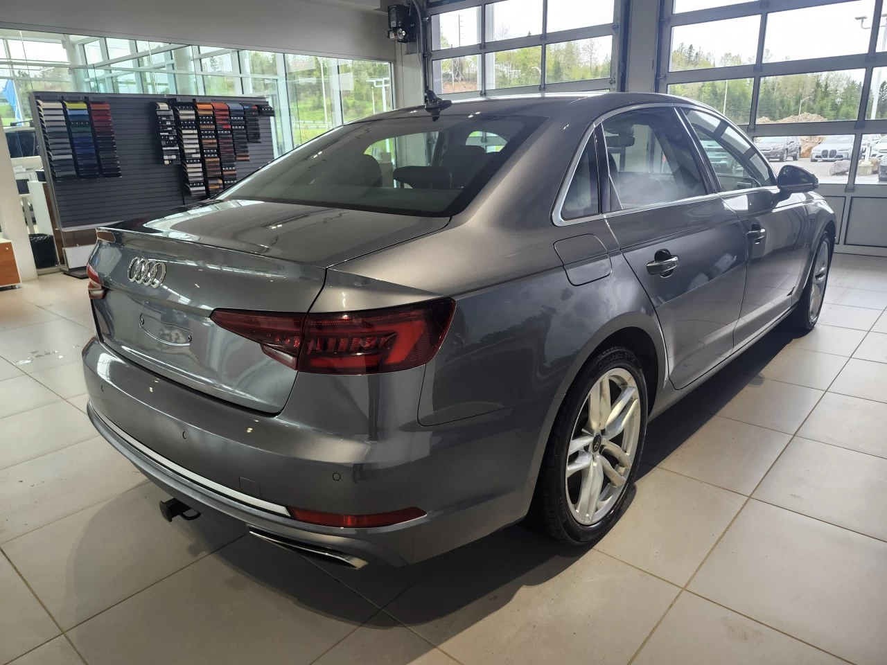 2019 Audi A4 Quattro Technik / Quattro Image principale