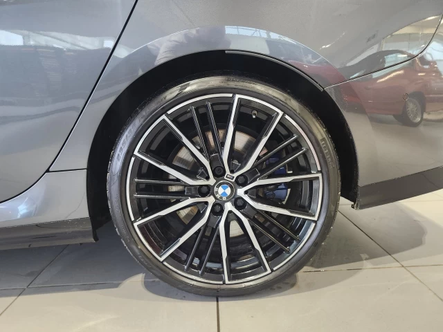 BMW 2 Series M235i xDrive 2021