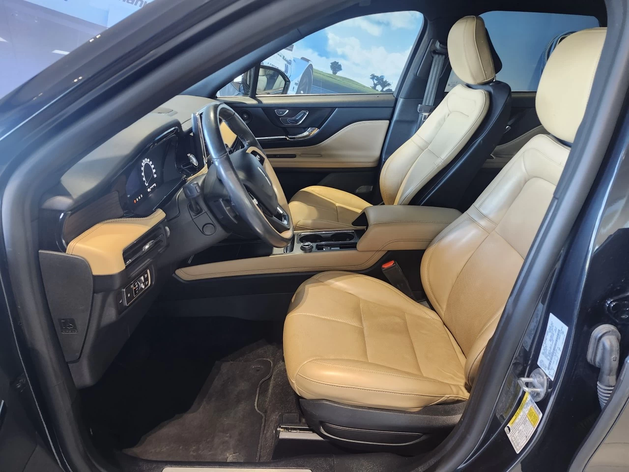 2020 Lincoln Corsair Reserve Main Image