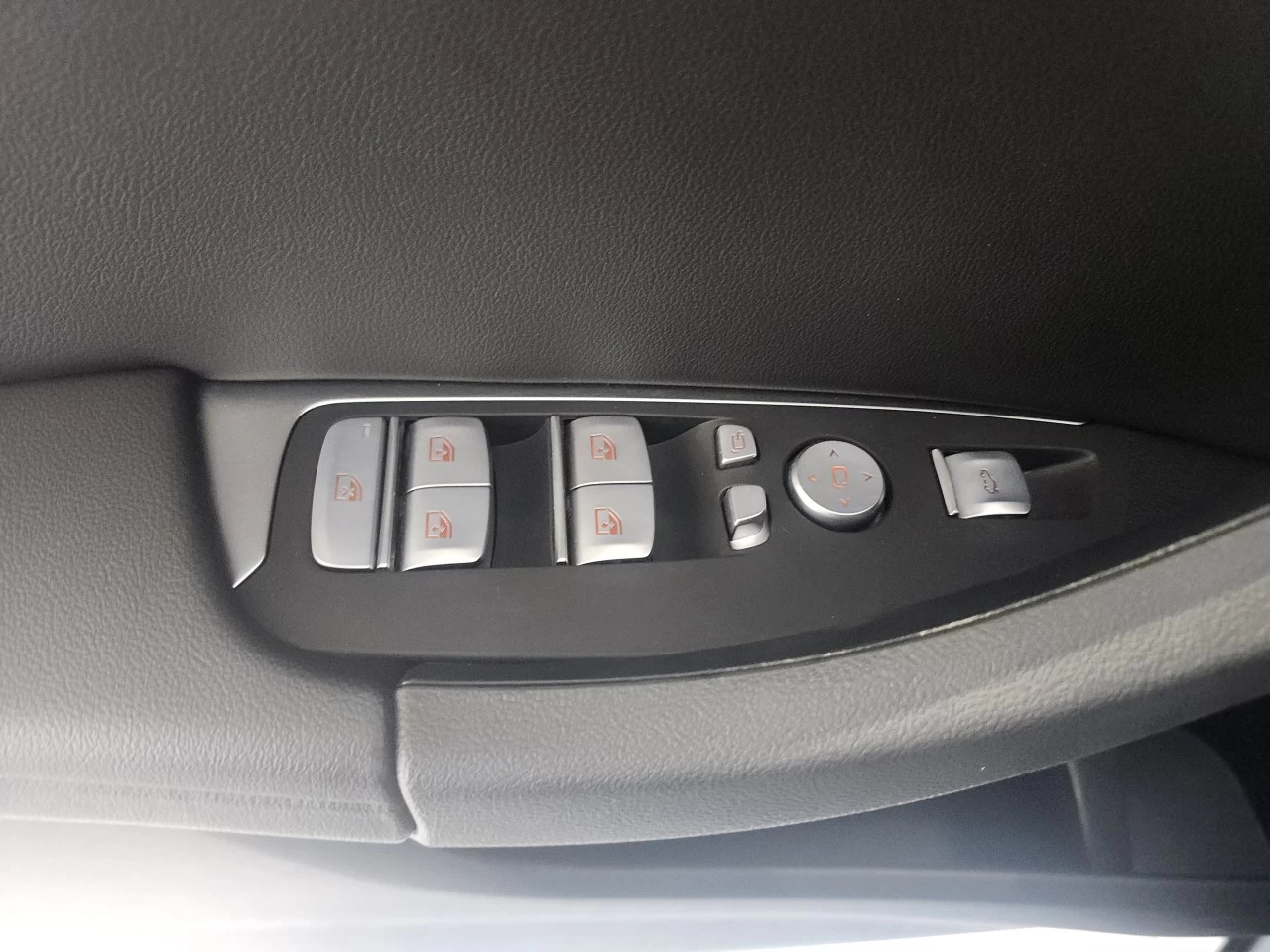 2023 BMW X3 xDrive30i Main Image