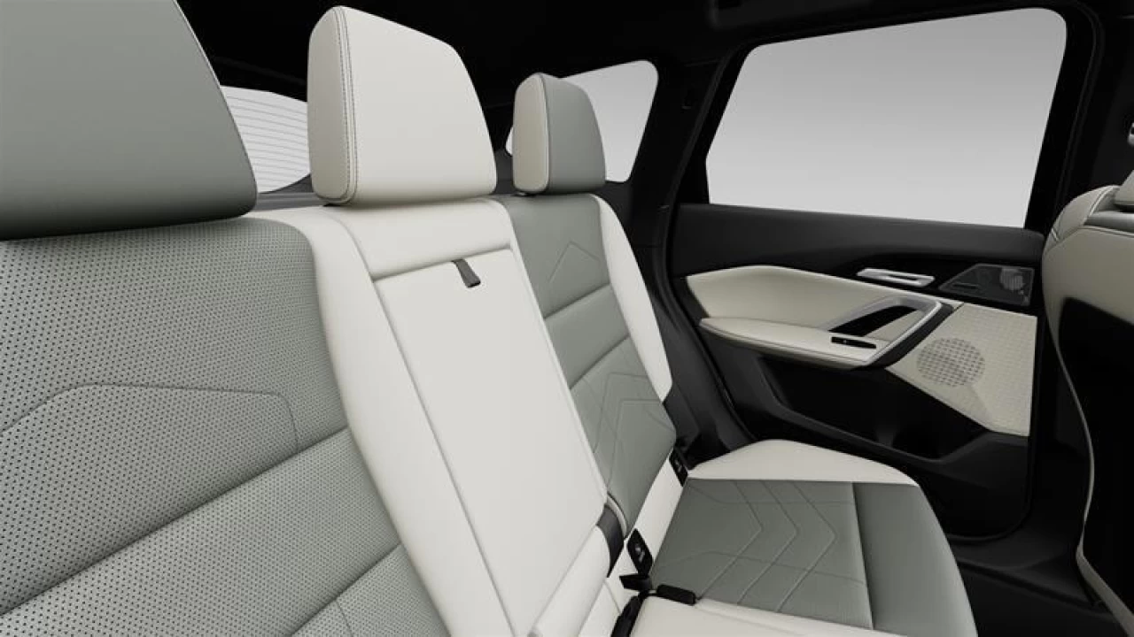 2026 BMW X1 xDrive28i M Sport Edition Main Image