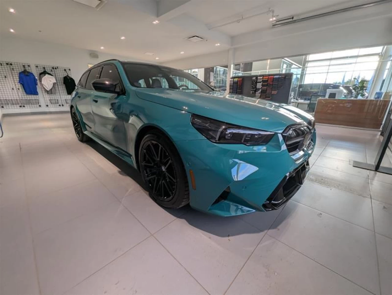 2026 BMW M5 Touring Image principale