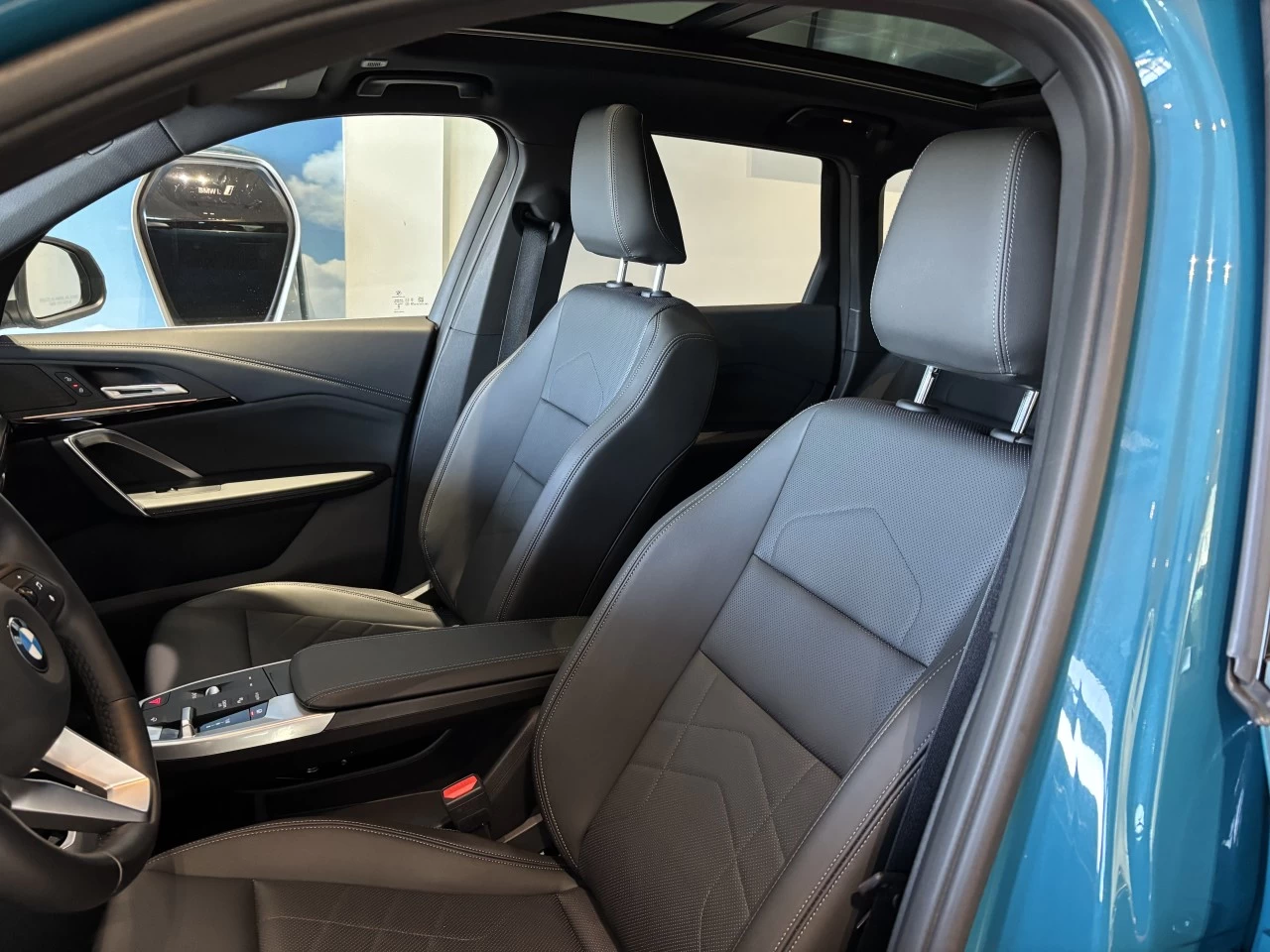 2023 BMW X1 xDrive28i Image principale