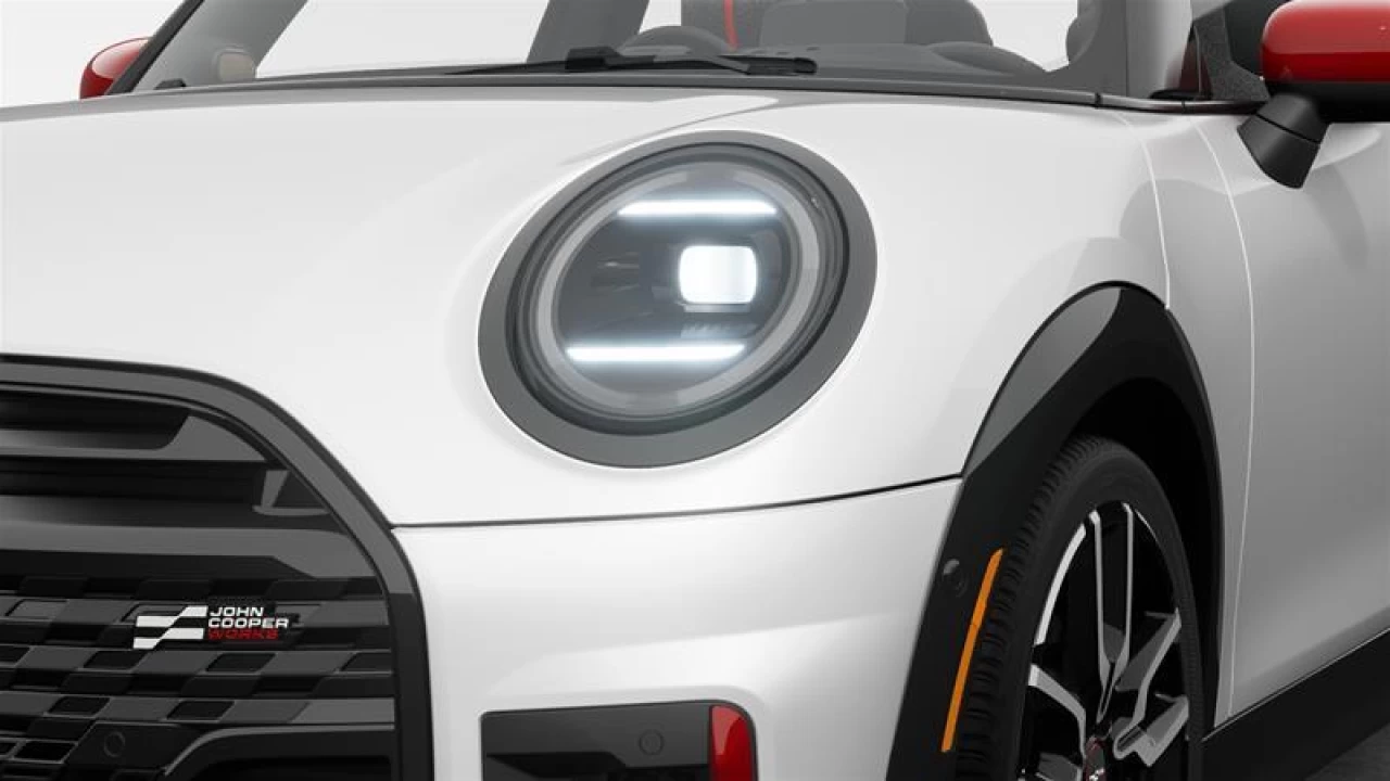 2025 MINI 3 Door John Cooper Works FWD Image principale