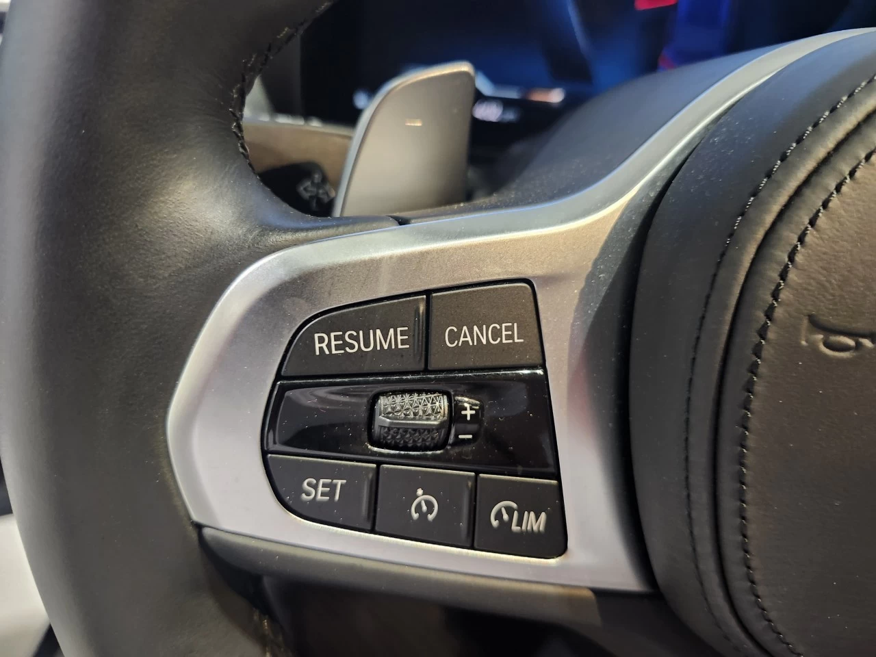 2023 BMW 3 Series M340i xDrive Image principale