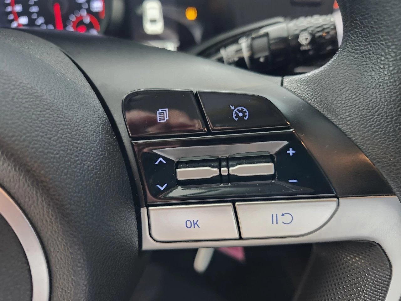 2022 Hyundai Elantra Essential Image principale