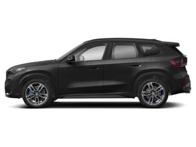 Profil, orienté vers la gauche