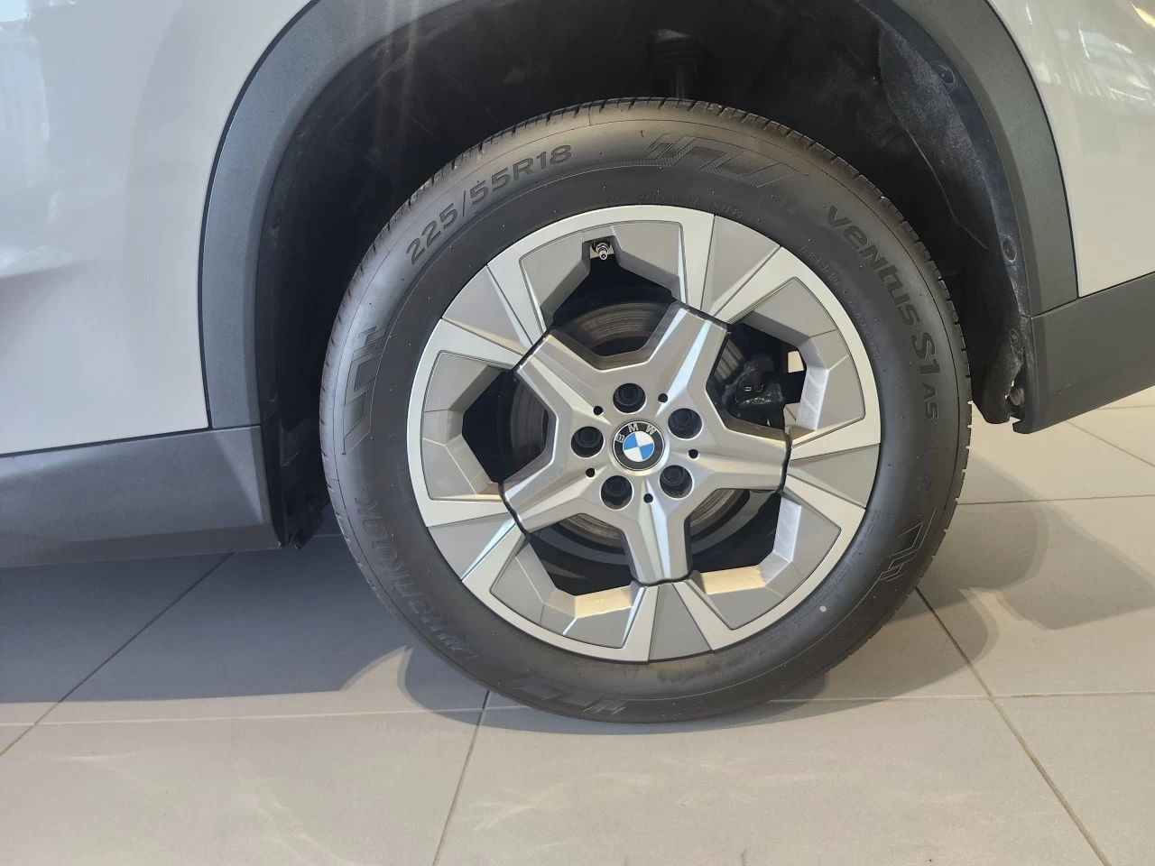 2024 BMW X1 xDrive28i Main Image