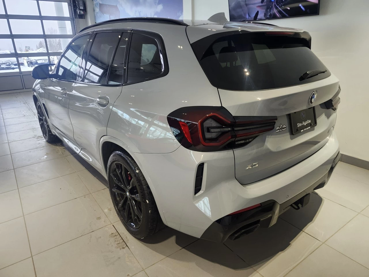 2024 BMW X3 M40i xDrive Image principale