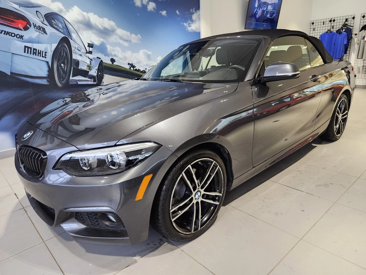 2020 BMW 2 Series 230i xDrive Convertible Image principale