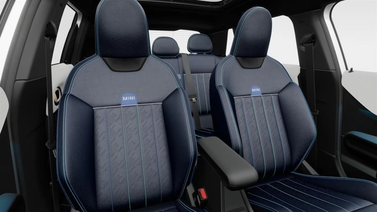 2026 MINI 5 Door Cooper S FWD Main Image