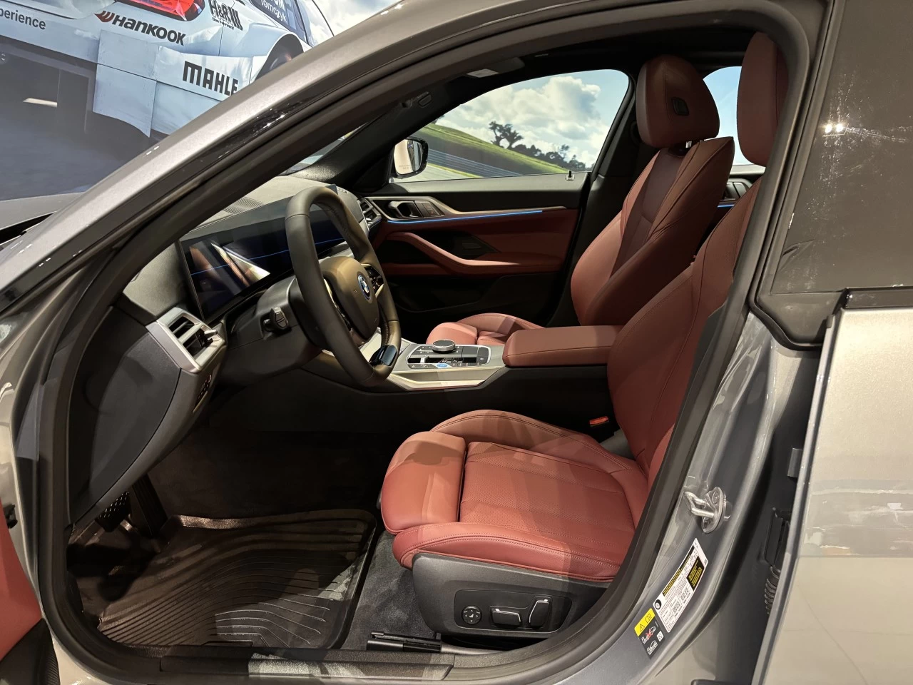 2025 BMW i4 xDrive40 Image principale