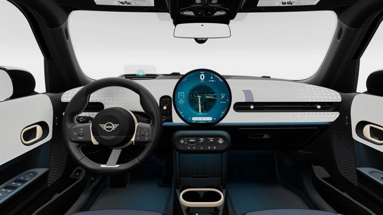 2026 MINI 5 Door Cooper C FWD Image principale