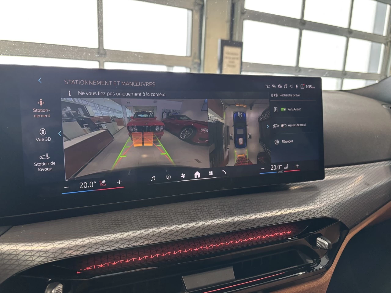 2026 BMW 330I xDrive Sedan Image principale