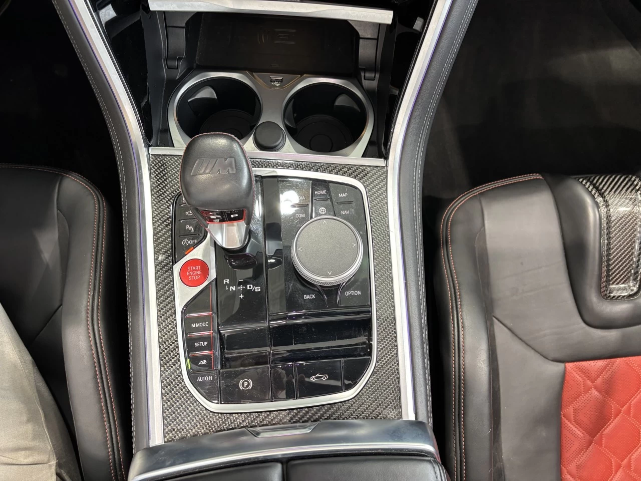 2023 BMW M8 Competition Image principale