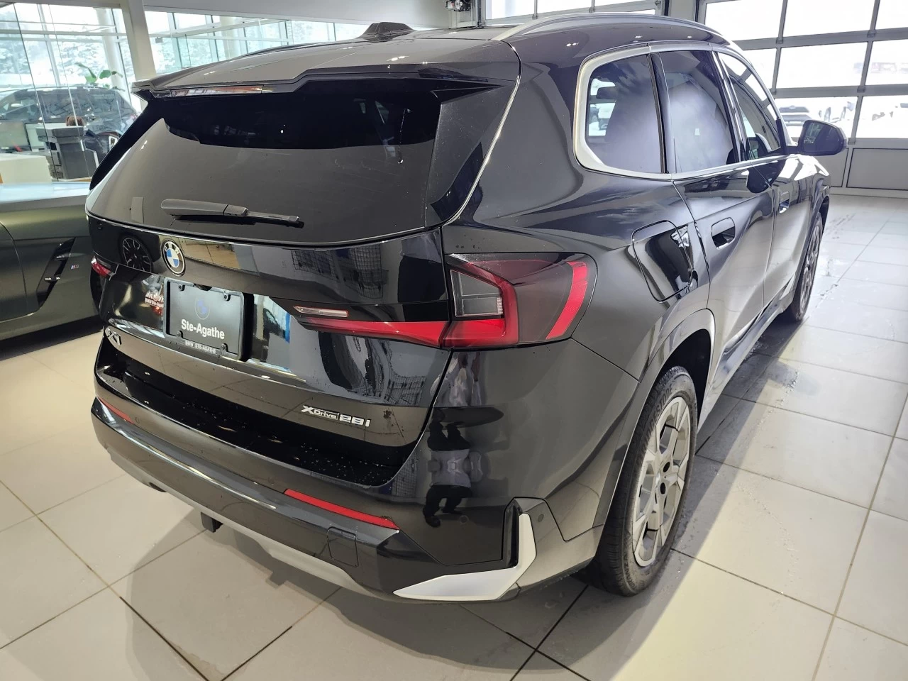 2024 BMW X1 xDrive28i Image principale