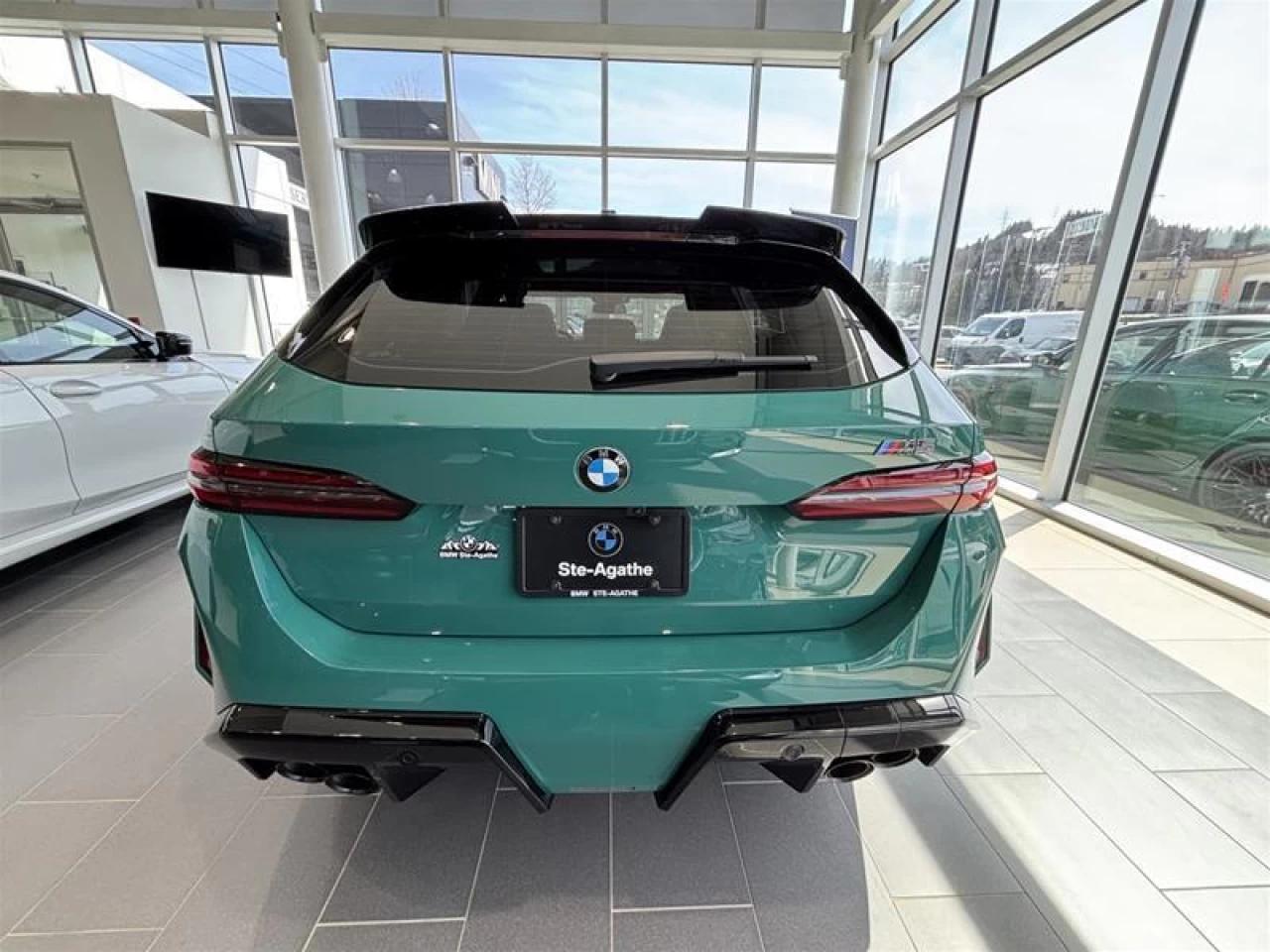 2026 BMW M5 Touring Image principale
