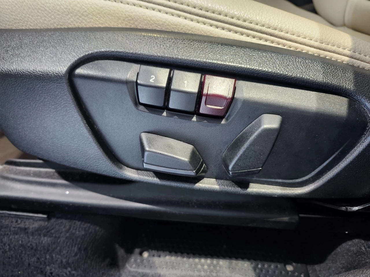 2022 BMW X1 xDrive28i Image principale