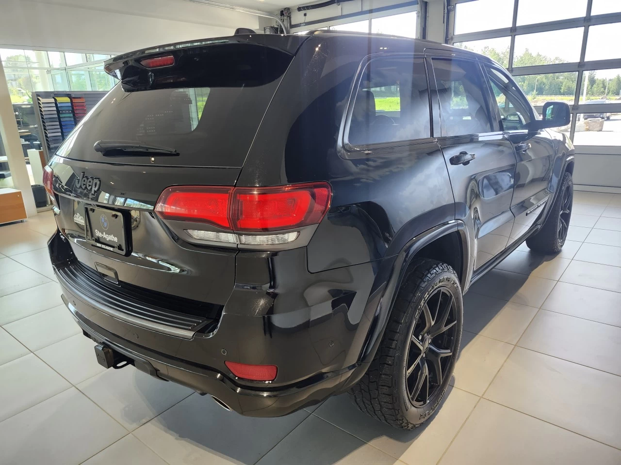 2021 Jeep Grand Cherokee 80th Anniversary Edition Image principale