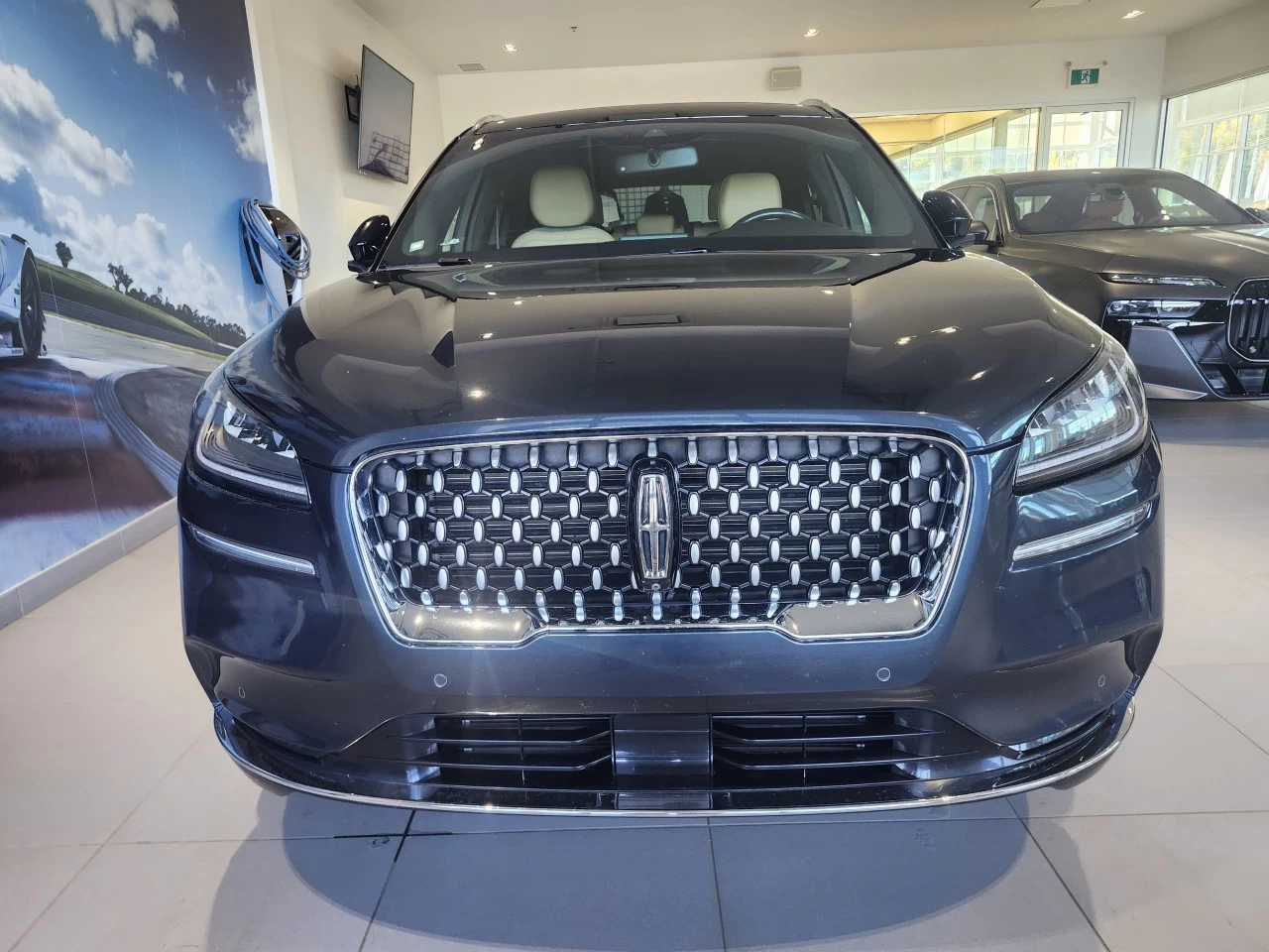 2020 Lincoln Corsair Reserve Main Image