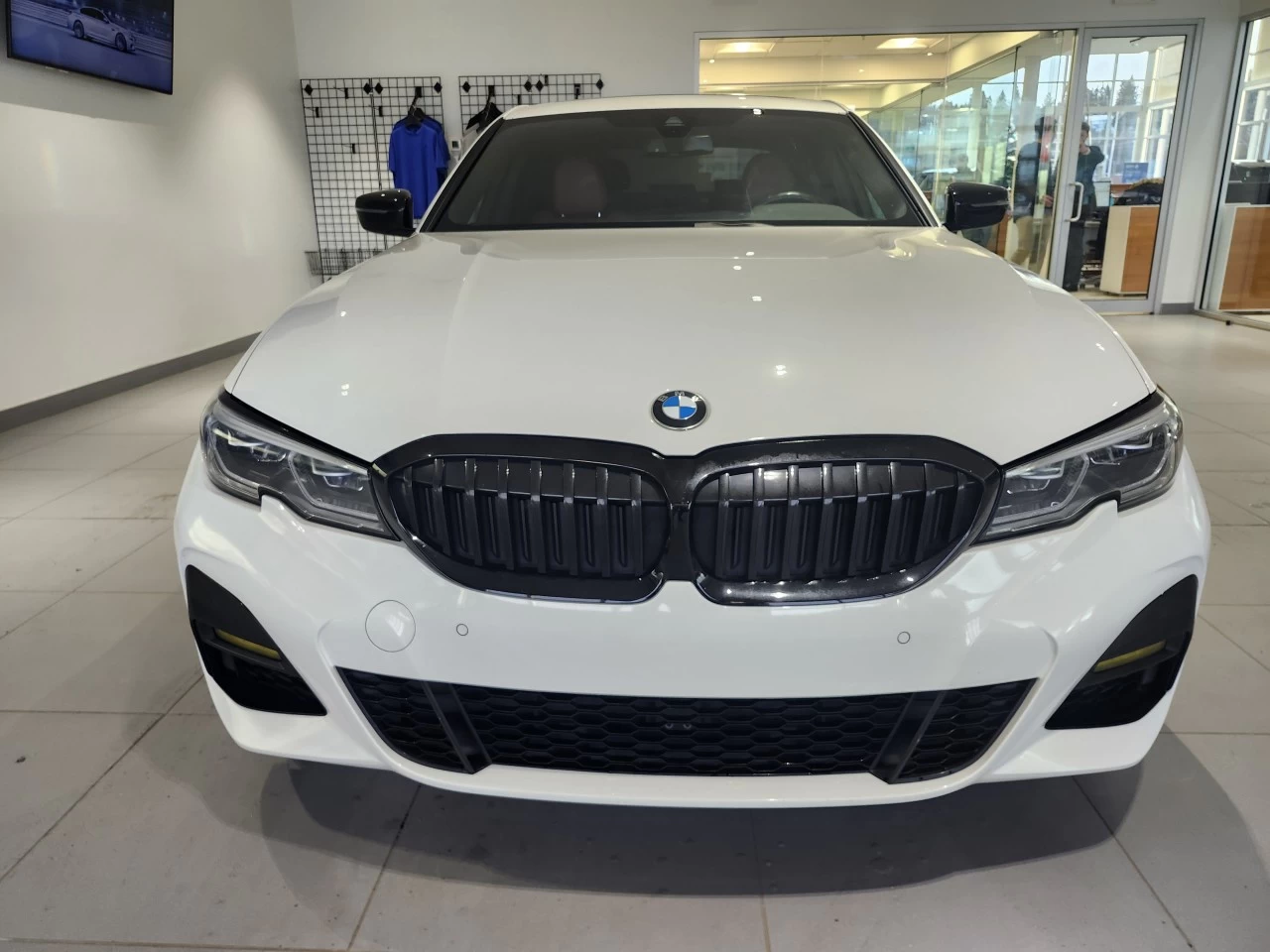 2022 BMW 3 series 330i xDrive Main Image