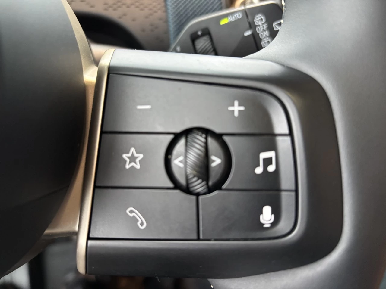 2025 Mini Cooper Countryman SE Main Image