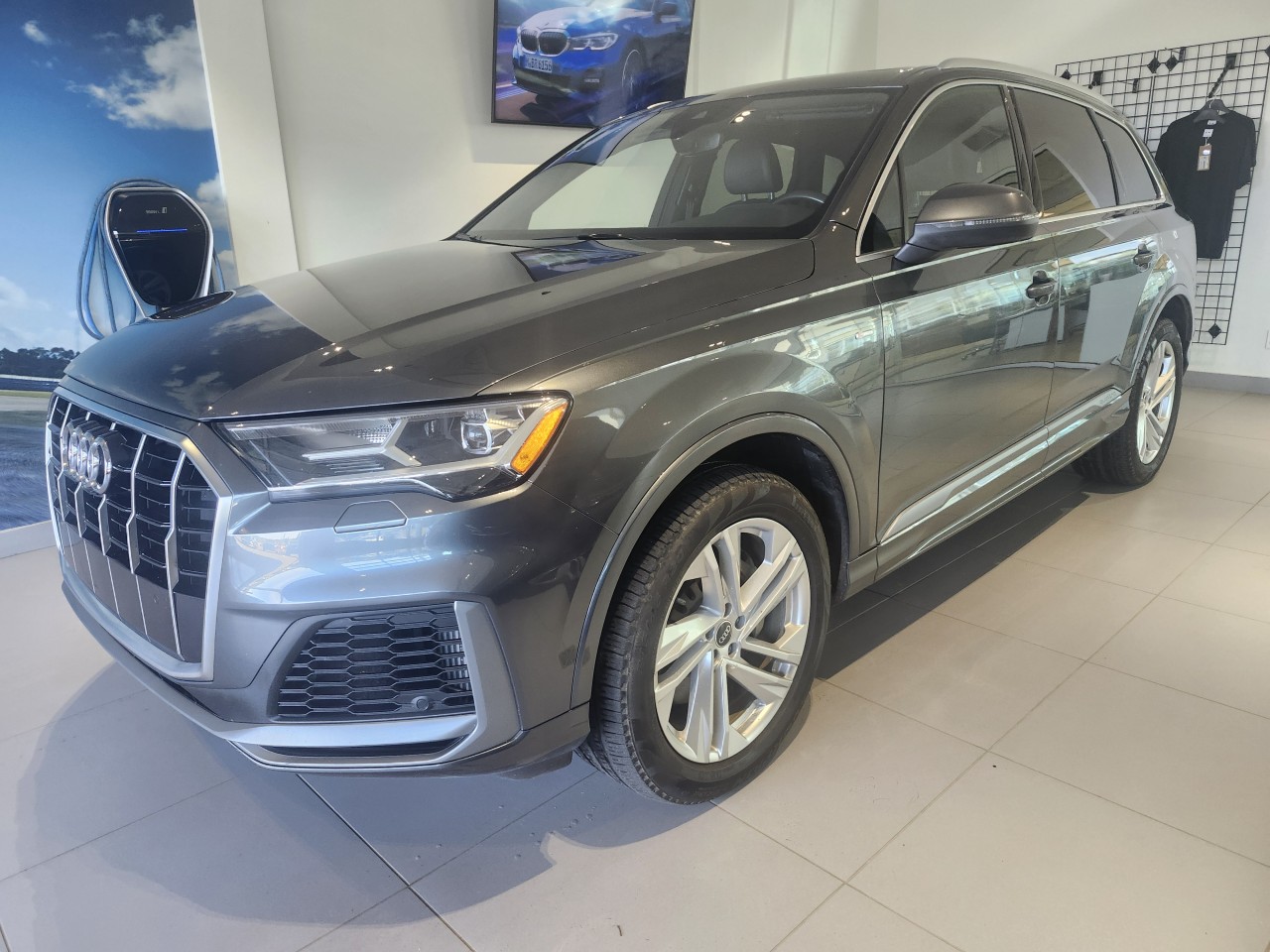 Audi 2021 Q7 Komfort / V6