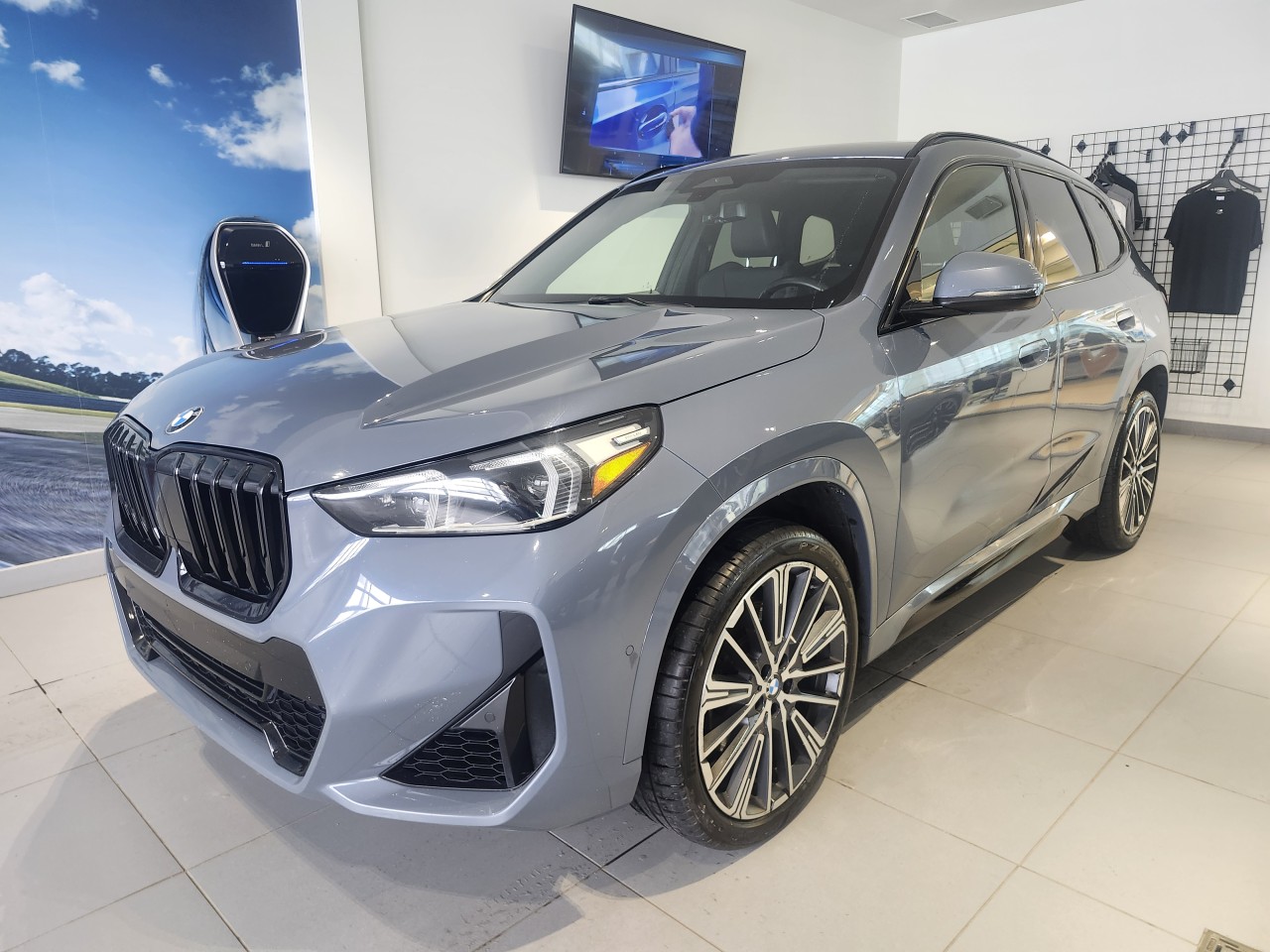 BMW 2023 X1 xDrive28i
